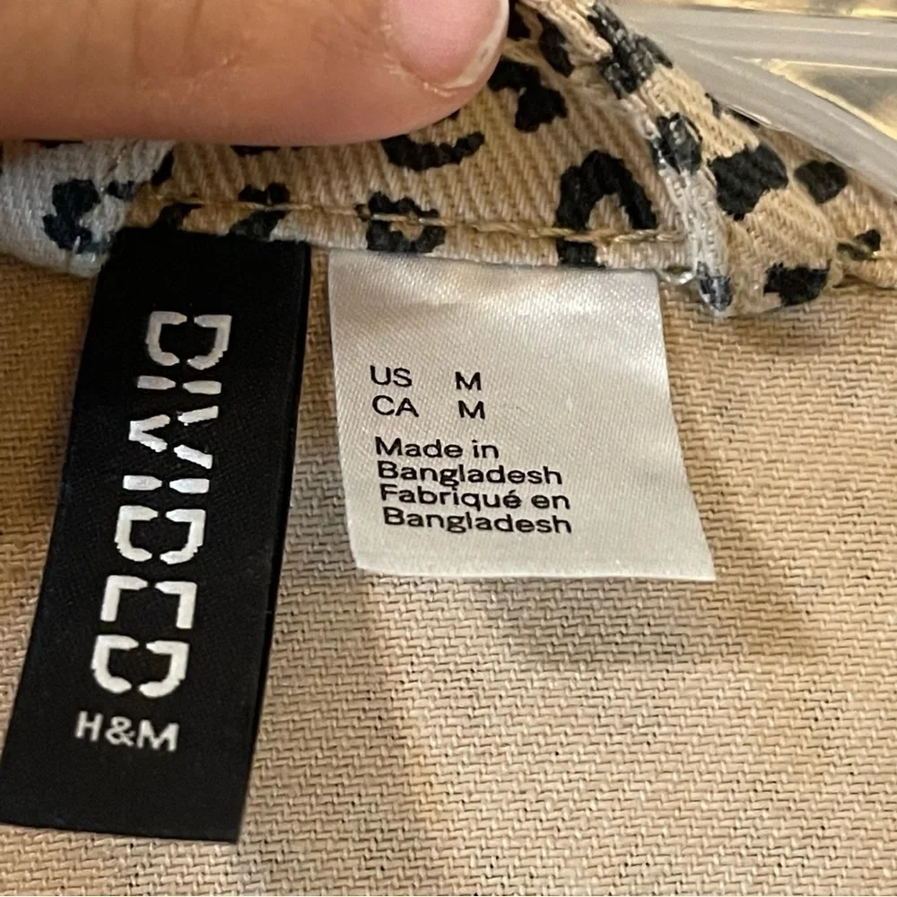 Divided H&M Chetah Print Women Jacket Size M - Picture 6 of 9